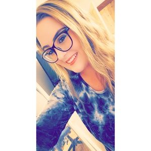 Meet your Posher, Brooksie